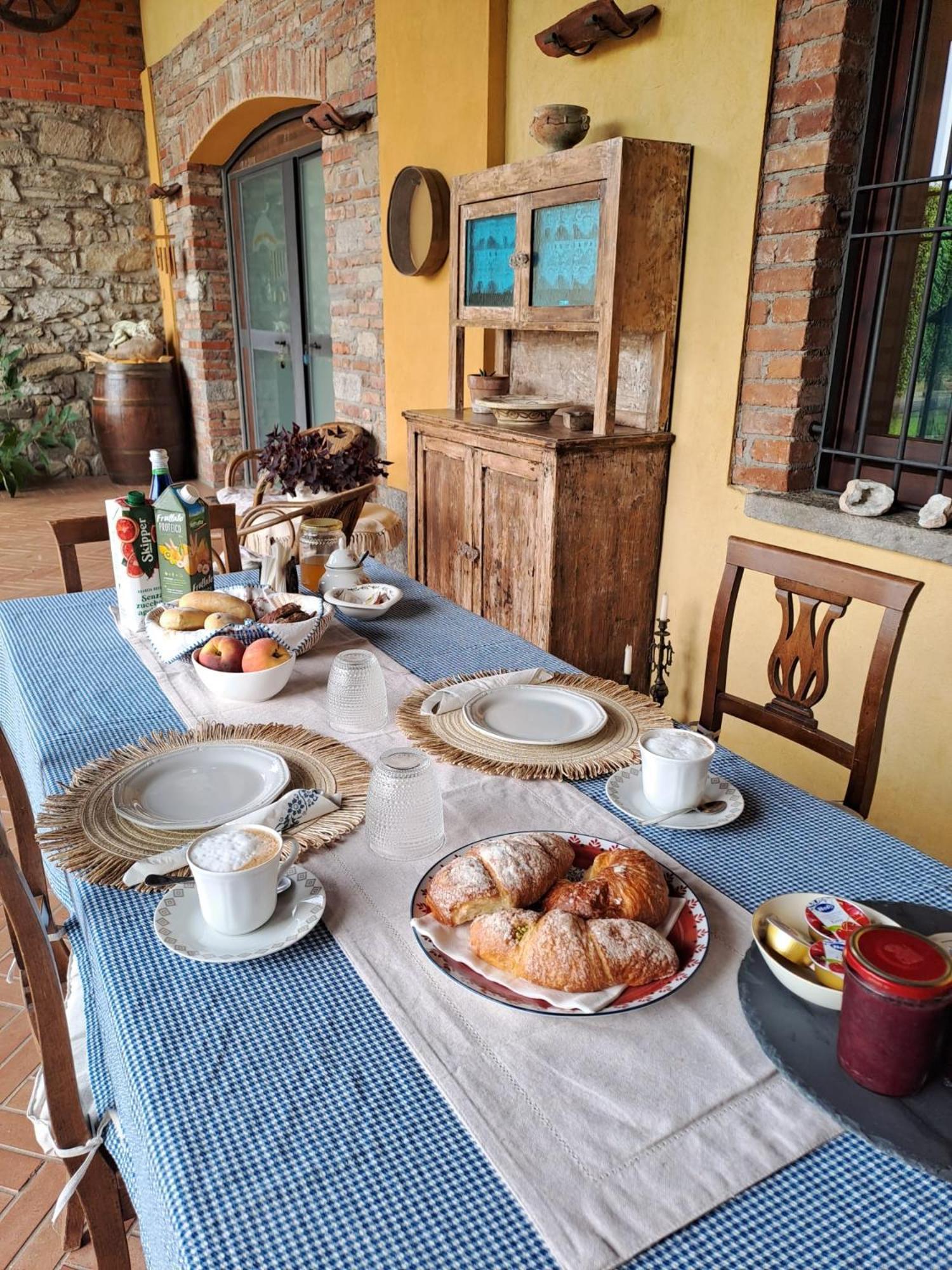 B&B Al Castello Casale Litta Kültér fotó