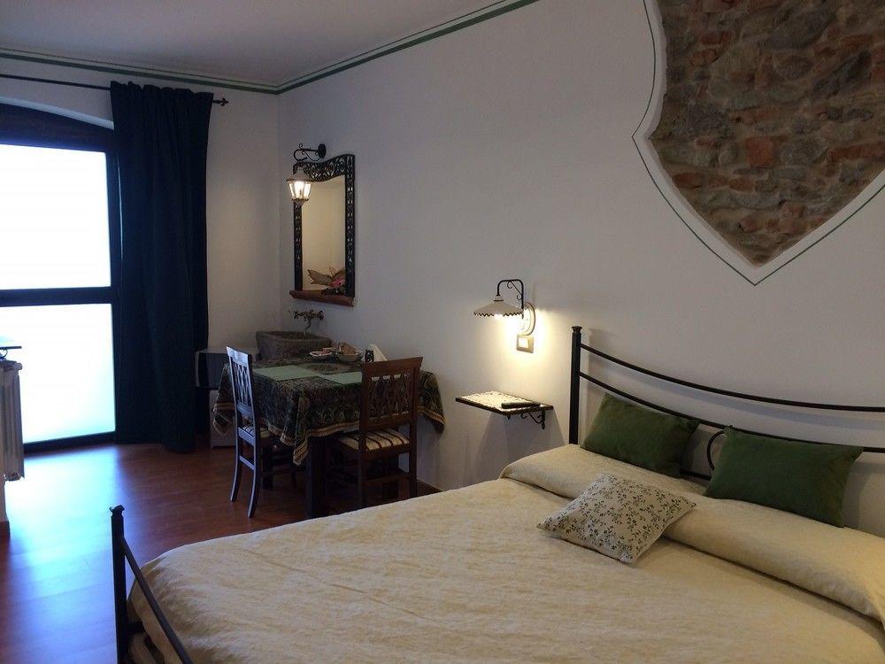 B&B Al Castello Casale Litta Kültér fotó